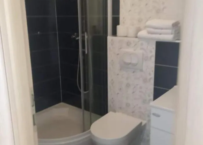 Cozy Garden With Terrace And Bbq - Classic One Bedroom Black * Vodice