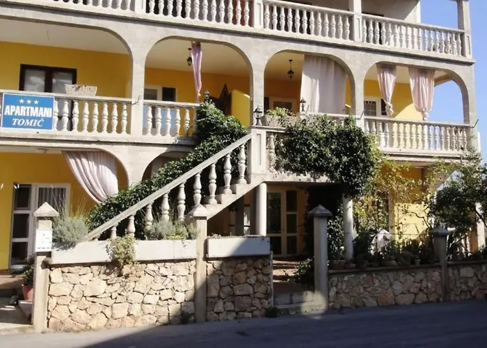 Cozy Garden With Terrace And Bbq - Classic One Bedroom Black * Vodice